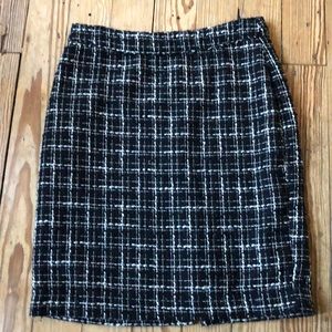 Banana Republic Size 4 Skirt